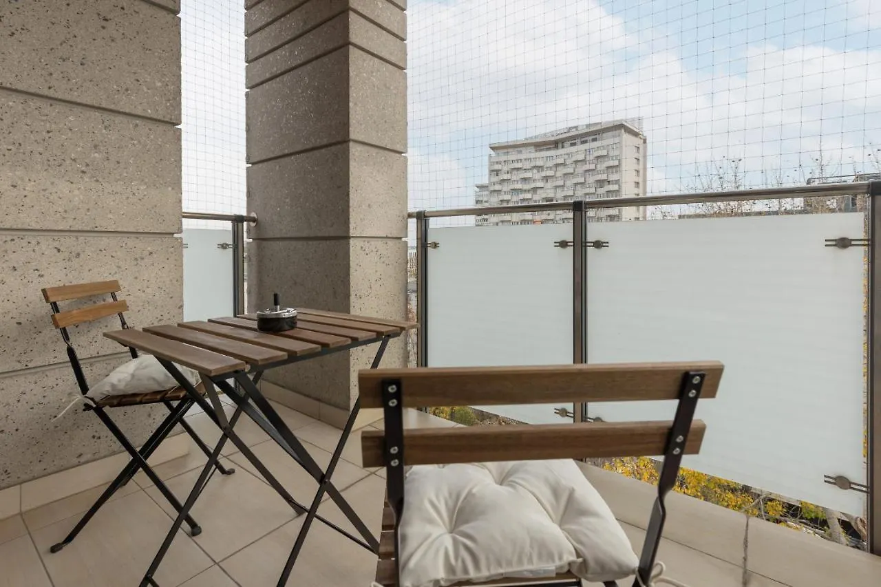 Warsaw Srodmiescie Riverside Three-Bedroom Apartment By Renters Polska
