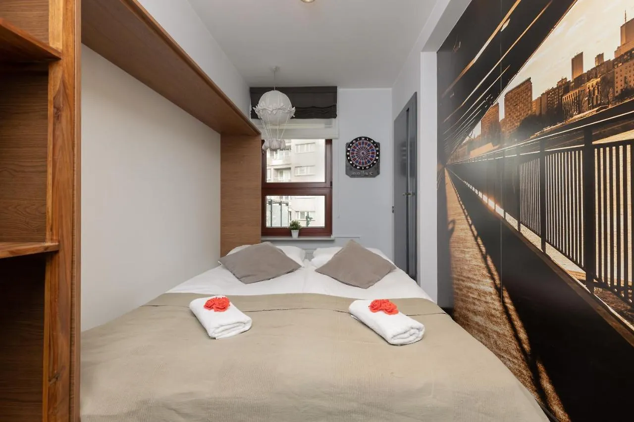 Warsaw Srodmiescie Riverside Three-Bedroom Apartment By Renters